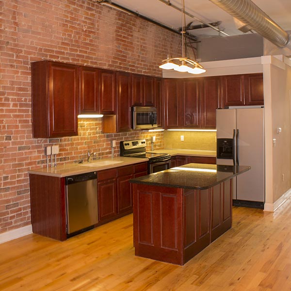 Downtown Kansas City Lofts, Crossroads Arts District PetFriendly